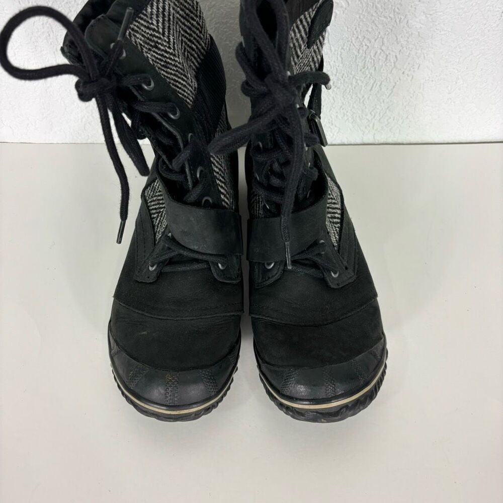 Sorel Women’s Black Slimboot Lace Up Winter Boots Size 7.5 - Picture 4 of 9